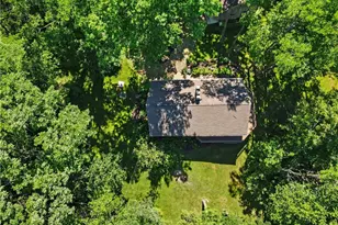 2216 N Medina Line Rd, Akron, OH 44333 - Photo 39