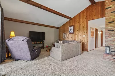 2216 N Medina Line Road, Akron, OH 44333 - Photo 7
