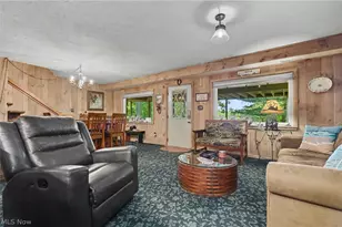 2216 N Medina Line Rd, Akron, OH 44333 - Photo 9