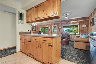 2216 N Medina Line Rd, Akron, OH 44333 - Photo 15