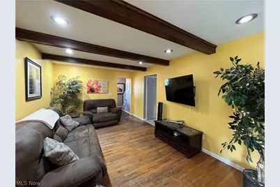 274 Dorchester Road, Akron, OH 44313 - Photo 7