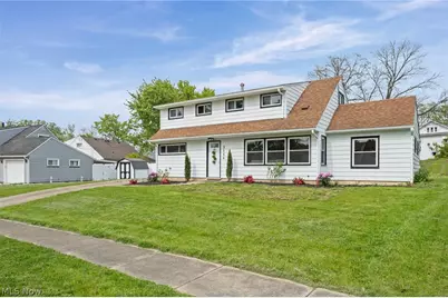 3154 Prior Drive, Cuyahoga Falls, OH 44223 - Photo 3