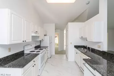 12160 Nathaniel Lane, Twinsburg, OH 44087 - Photo 9