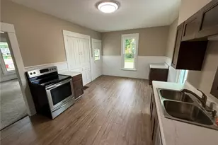 520 E 4th St, Dover, OH 44622 - Photo 3