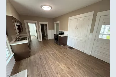 520 E 4th Street, Dover, OH 44622 - Photo 5