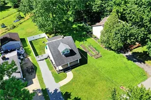 23 Massachusetts Ave, Poland, OH 44514 - Photo 3