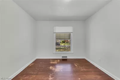 16004 Invermere Avenue, Loveland, OH 44128 - Photo 13