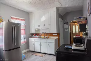 1245 E 113th St, Loveland, OH 44108 - Photo 7