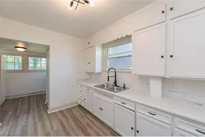 1511 Grace Street, Alliance, OH 44601 - Photo 17