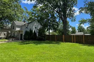 410 Louisiana Ave, Elyria, OH 44035 - Photo 3
