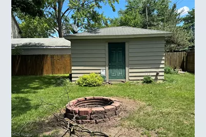 410 Louisiana Avenue, Elyria, OH 44035 - Photo 35
