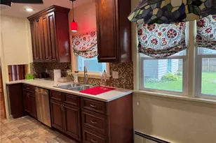 410 Louisiana Ave, Elyria, OH 44035 - Photo 13