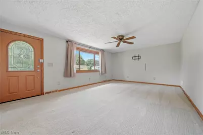 5155 Oakvale Street SW, Canton, OH 44706 - Photo 3