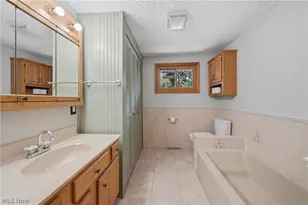 5155 Oakvale St SW, Canton, OH 44706 - Photo 17