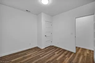 1872 W 57th St, Loveland, OH 44102 - Photo 37