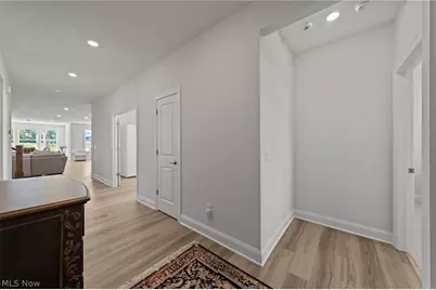8259 Brookview Lane, Mentor, OH 44060 - Photo 9