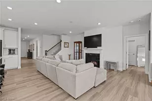 8259 Brookview Ln, Mentor, OH 44060 - Photo 21