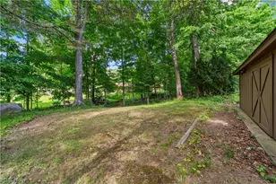5911 Woodland Dr, North Ridgeville, OH 44039 - Photo 7