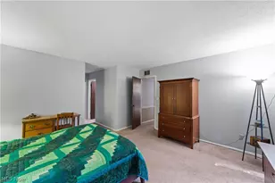 5911 Woodland Dr, North Ridgeville, OH 44039 - Photo 29