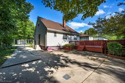4630 W 190th Street, Loveland, OH 44135 - Photo 5