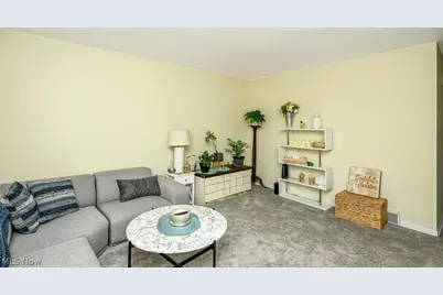 51 Devonshire Drive, Akron, OH 44312 - Photo 23