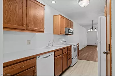1543 Danube Drive NW, Uniontown, OH 44685 - Photo 19