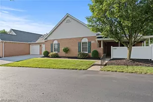 1543 Danube Dr NW, Uniontown, OH 44685 - Photo 35