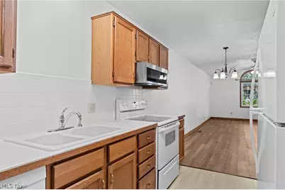 1543 Danube Drive NW, Uniontown, OH 44685 - Photo 21