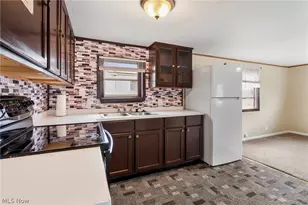 3354 Hilton St NW, Massillon, OH 44646 - Photo 3