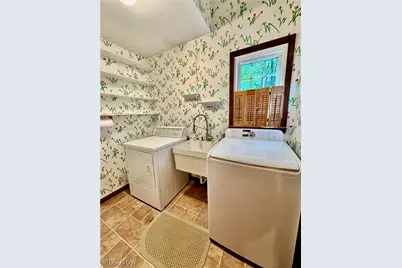 17956 Elliott Drive, Chagrin Falls, OH 44023 - Photo 23