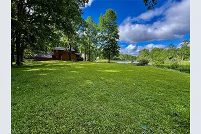 17956 Elliott Drive, Chagrin Falls, OH 44023 - Photo 19