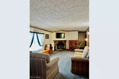 1324 Lake Vue Drive, Roaming Shores, OH 44085 - Photo 9