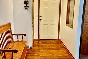 1324 Lake Vue Dr, Roaming Shores, OH 44085 - Photo 3