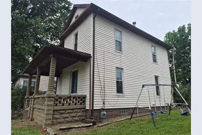 433 Woodlawn, Cambridge, OH 43725 - Photo 3