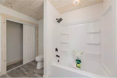 35032 East Road, Grafton, OH 44044 - Photo 35