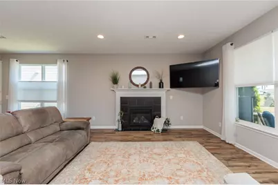 162 Kensington Way, Elyria, OH 44035 - Photo 25