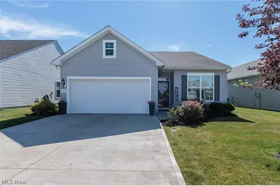 162 Kensington Way, Elyria, OH 44035 - Photo 1