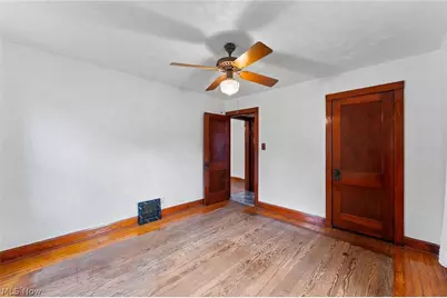 3332 Sheridan Road, Youngstown, OH 44502 - Photo 9
