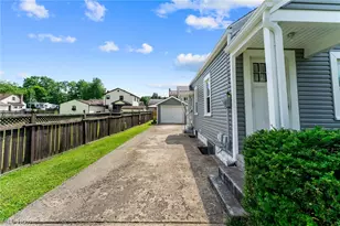 3332 Sheridan Rd, Youngstown, OH 44502 - Photo 19