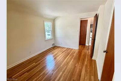 1403 Croyden Road, Lyndhurst, OH 44124 - Photo 29