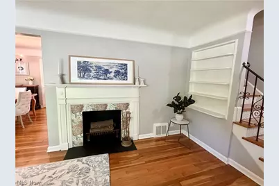1403 Croyden Road, Lyndhurst, OH 44124 - Photo 5