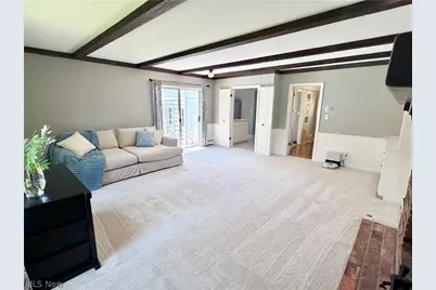 1403 Croyden Road, Lyndhurst, OH 44124 - Photo 19