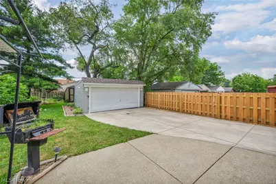 3326 Lincoln Avenue, Parma, OH 44134 - Photo 47