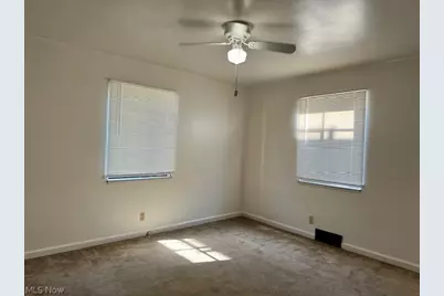 751 Thayer Street #down, Akron, OH 44310 - Photo 11