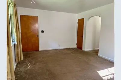 751 Thayer Street #down, Akron, OH 44310 - Photo 5
