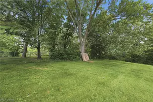 1965 Koons Rd, North Canton, OH 44720 - Photo 35