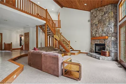 11440 Glenmora Drive, Chardon, OH 44024 - Photo 9