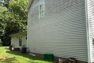 1073 Orlando Ave, Akron, OH 44320 - Photo 3