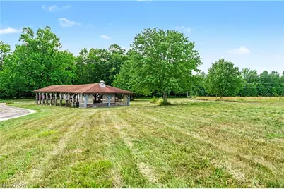 10036 Wilson Mills Road, Chardon, OH 44024 - Photo 11