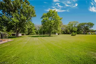 107 Cooper Foster Park Rd, Amherst, OH 44001 - Photo 5